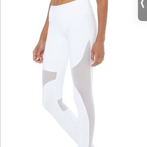Alo leggings (unfortunately you can’t see the size anymore)